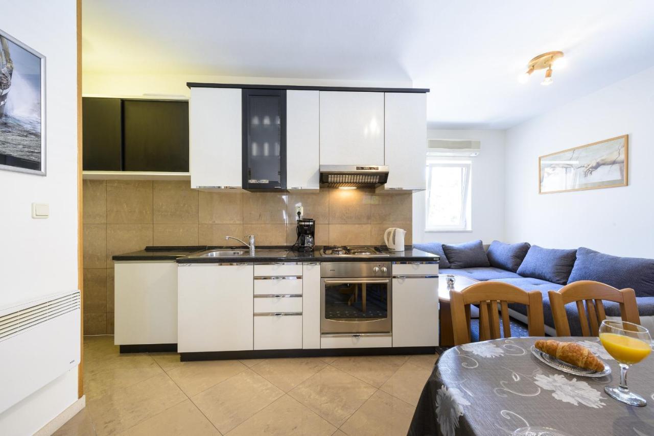 Apartment Tija Two Bedroom Apartment With Balcony And Partial Sea View Дубровник Экстерьер фото